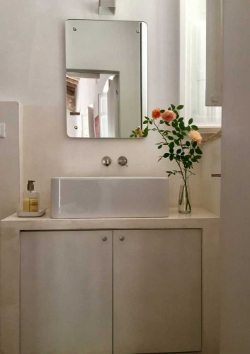 Das Badezimmer des Ferienhauses Assisi al Quattro. Urlaub in Umbrien